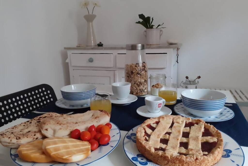 Le Origini Casa In Borgo Tipico Lucano Trivigno Bagian luar foto